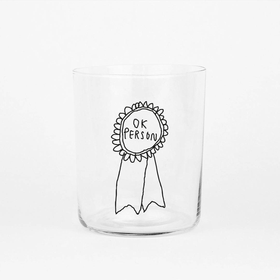 DESIGNER LARGE GLASS WITH MOTIVE OK PERSON
DESIGNER GLASSES WITH VERY THIN WALLS AND BLACK ONE COLORED ILLUSTRATION ON THE FRONT. ILLUSTRATION BY ARTIST, ILLUSTRATOR, CO-FOUNDER JOHANNA SCHWARZER.